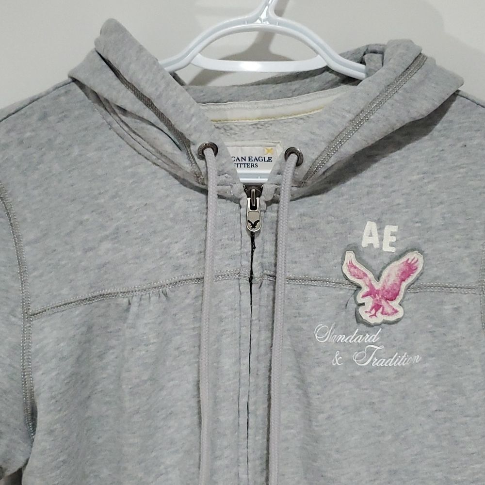 American Eagle large grey eagle fleece short sleeve zip up hoodie - Picture 2 of 6